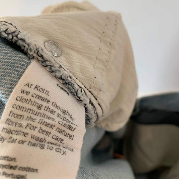 KOTN High Rise Jeans Women’s 2 light wash Pants Denim - Picture 9 of 10